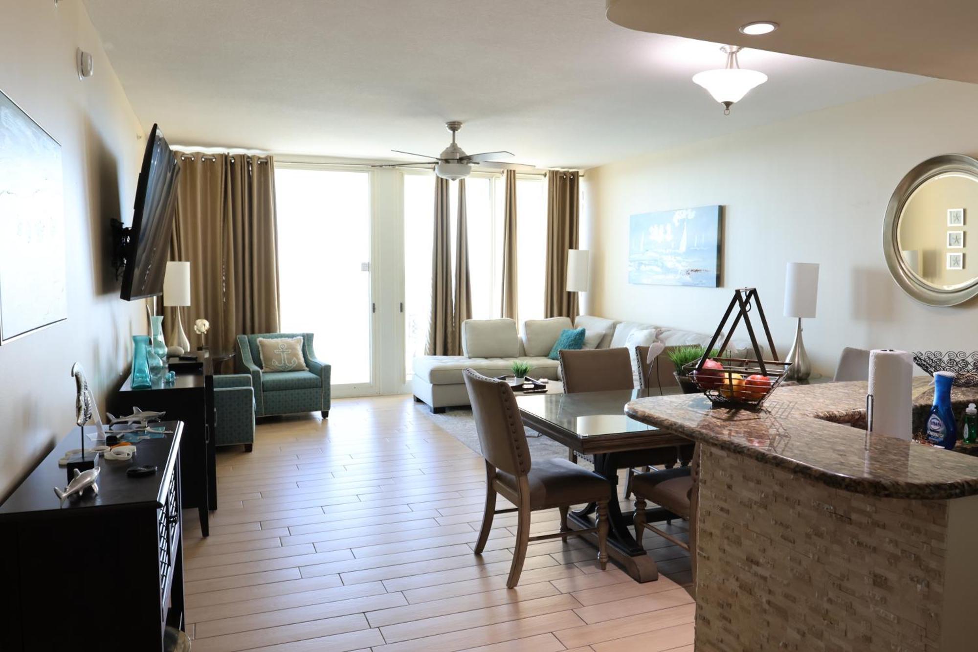 Aqua 1504 Beachfront Condo With Free Beach Chairs Panama City Beach Exterior photo