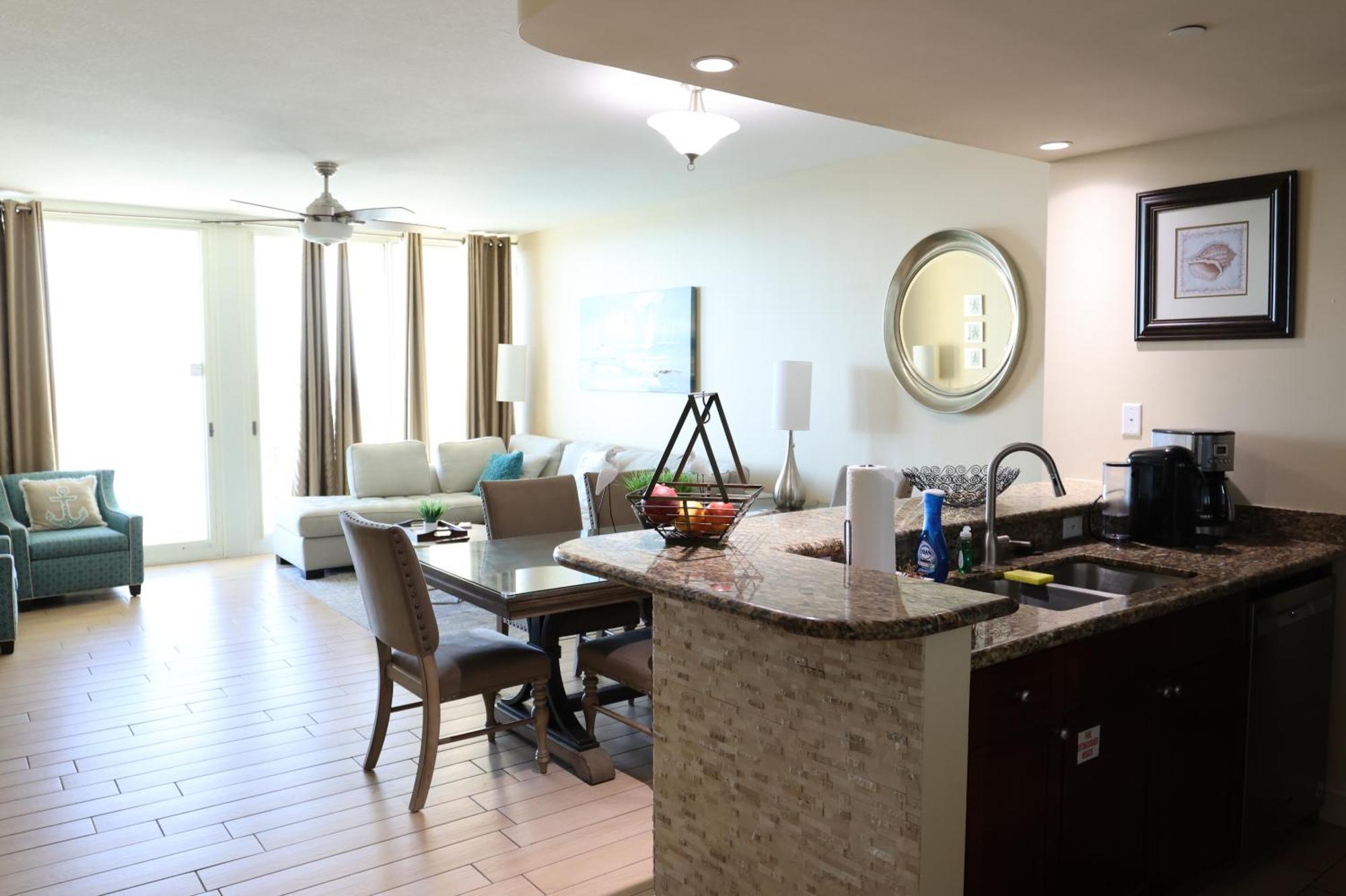 Aqua 1504 Beachfront Condo With Free Beach Chairs Panama City Beach Exterior photo
