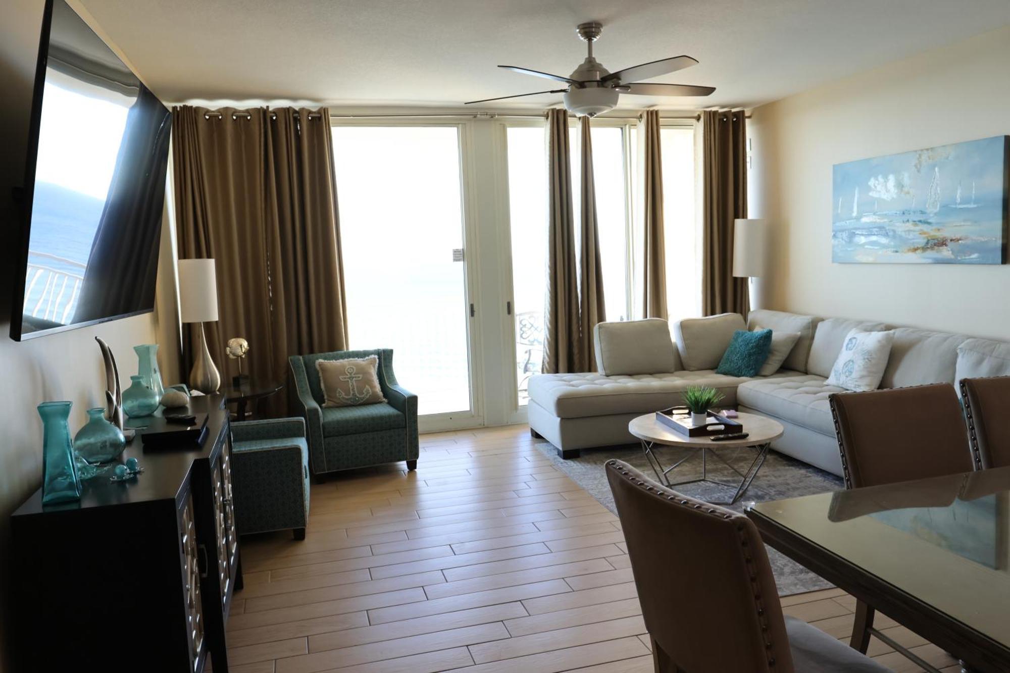 Aqua 1504 Beachfront Condo With Free Beach Chairs Panama City Beach Exterior photo